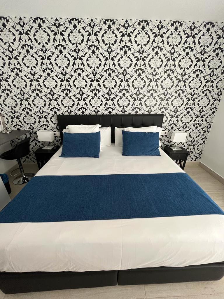 Hostal Boutique I Host You Madrid Esterno foto